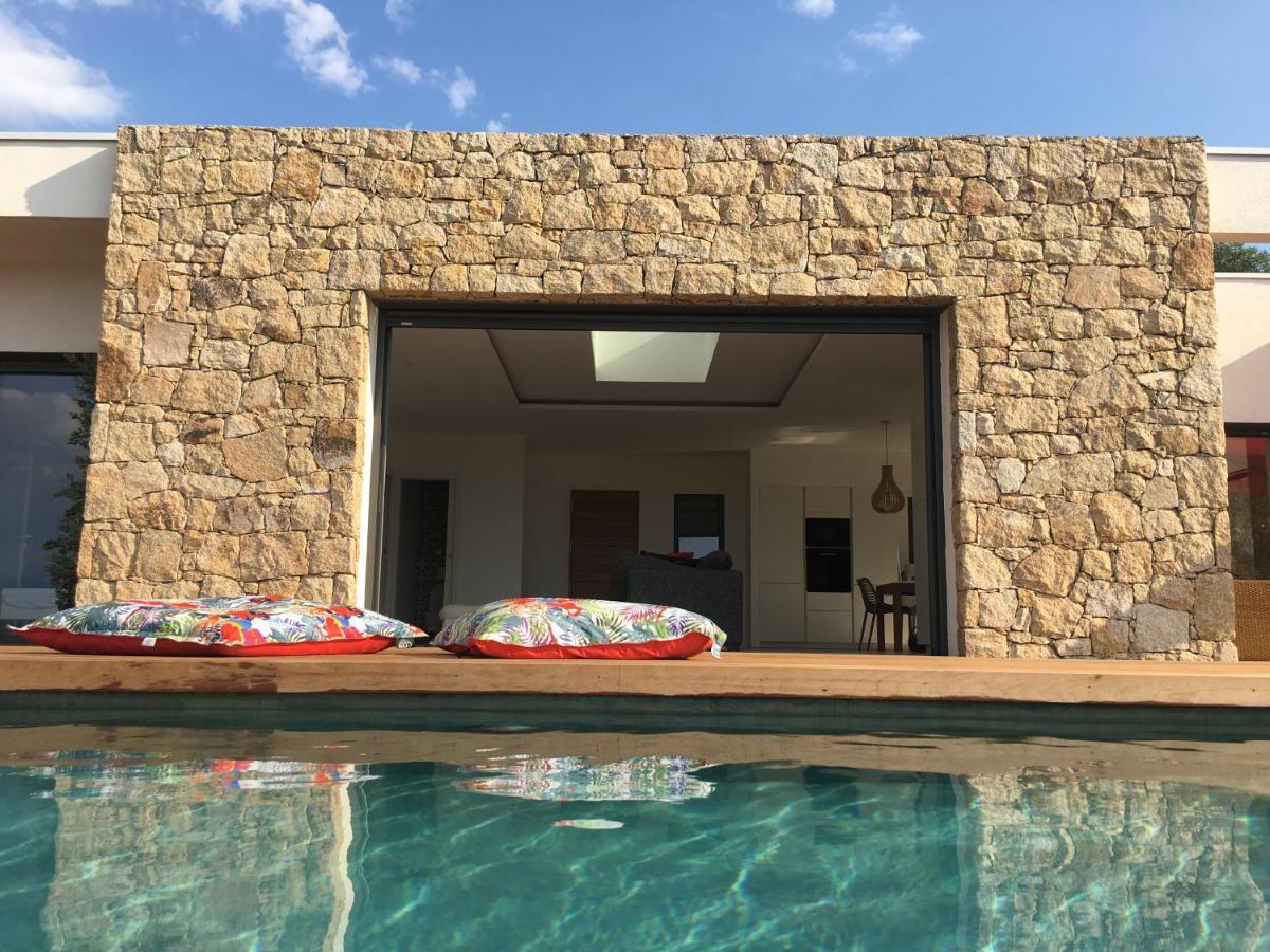 Villa Alandra Pietrosella المظهر الخارجي الصورة