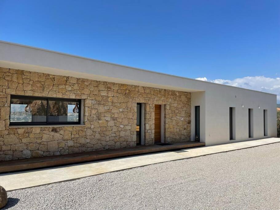 Villa Alandra Pietrosella المظهر الخارجي الصورة
